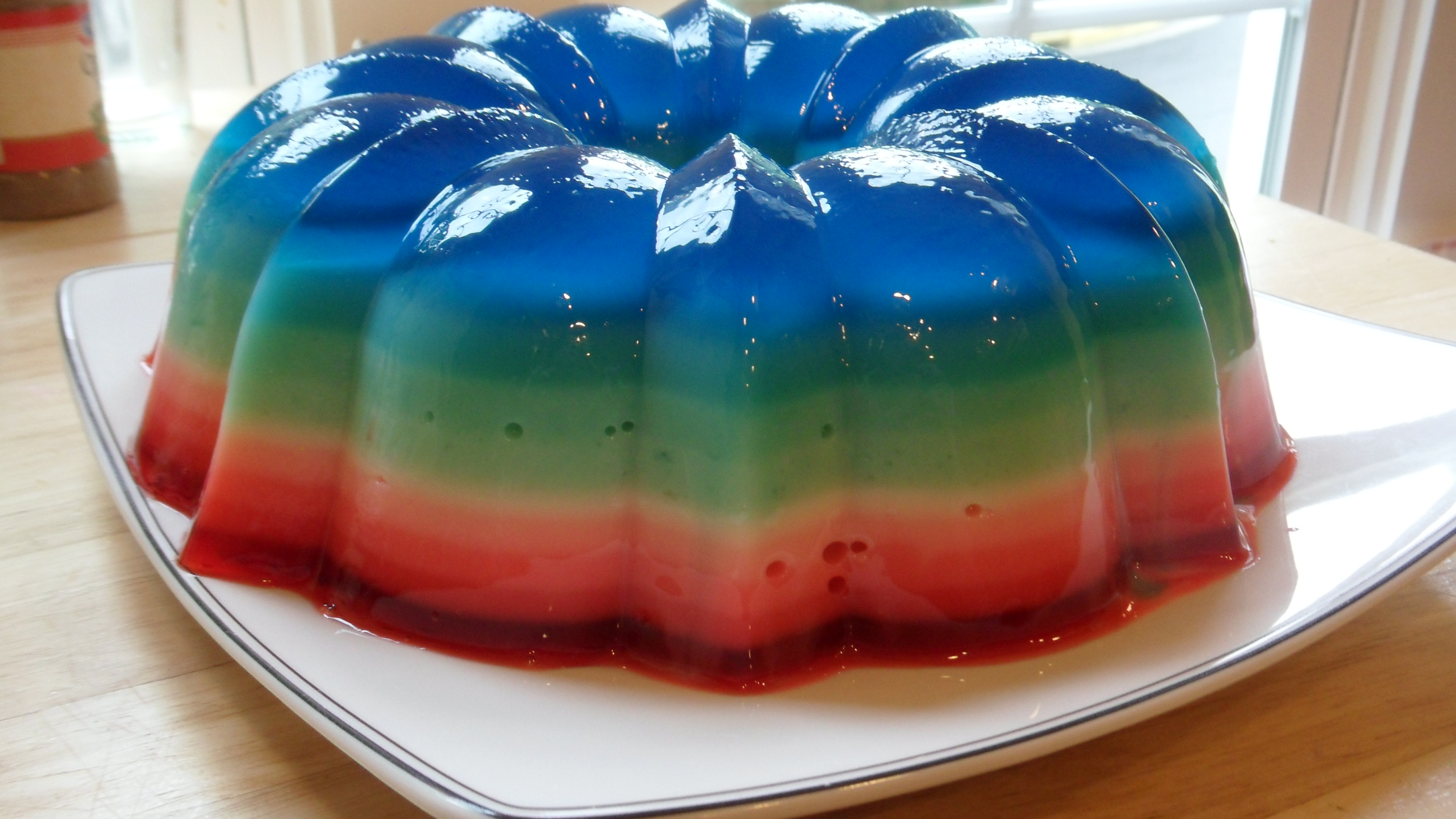 Captain America Jello Mold – Well Dined